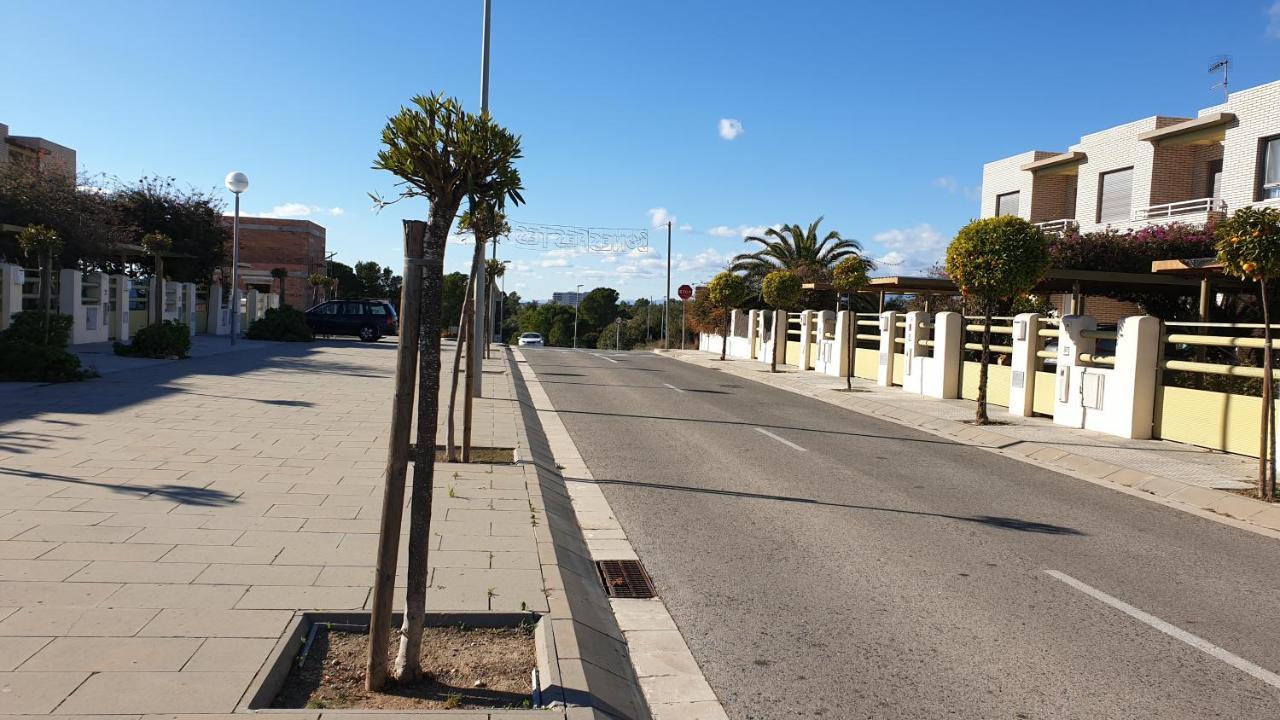 Casa Junto A La Playa Costa Dorada Villa L'Ampolla Dış mekan fotoğraf