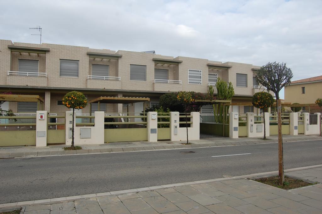 Casa Junto A La Playa Costa Dorada Villa L'Ampolla Dış mekan fotoğraf